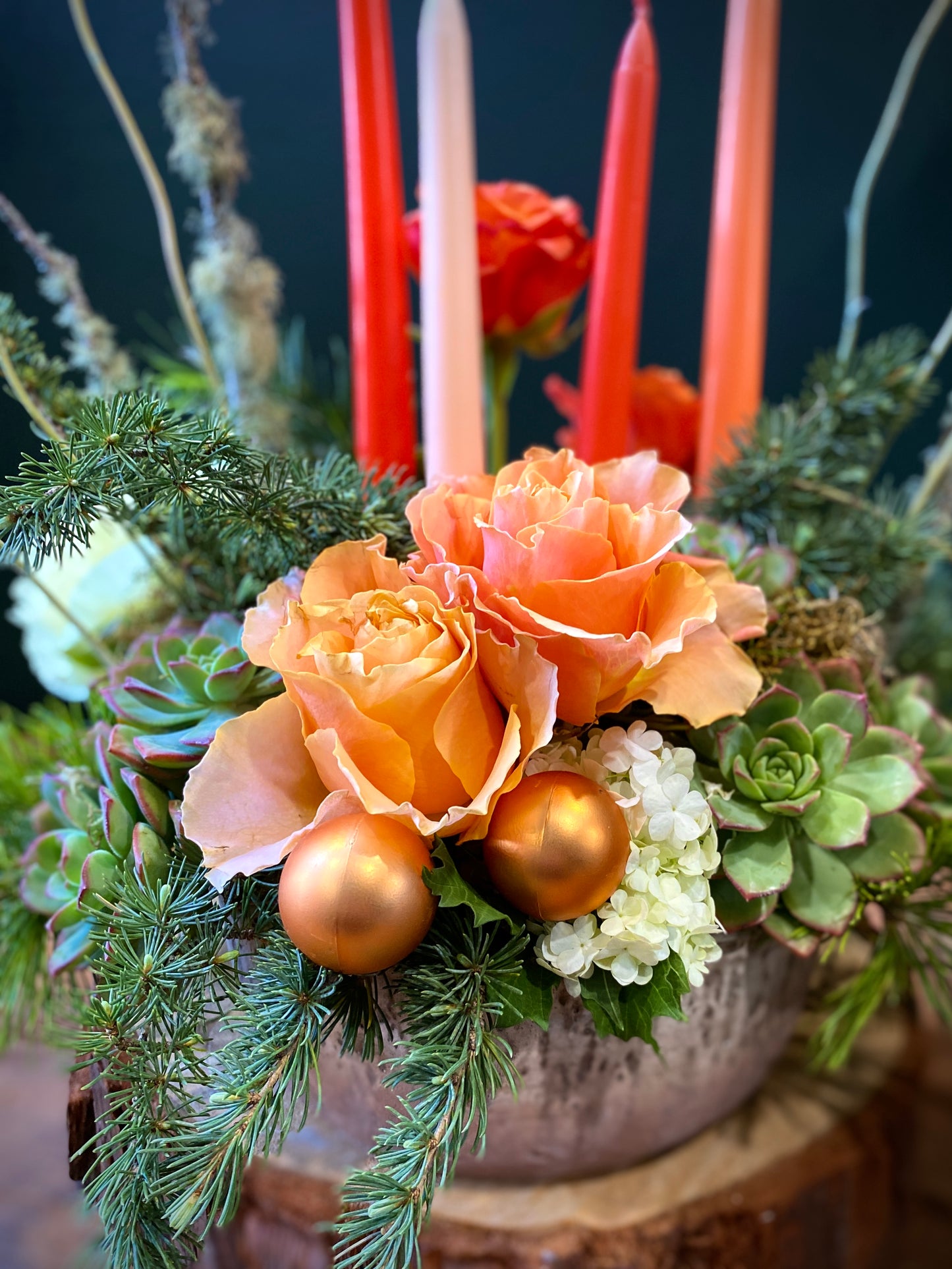 Peach Noel | Festive Table Arrangement