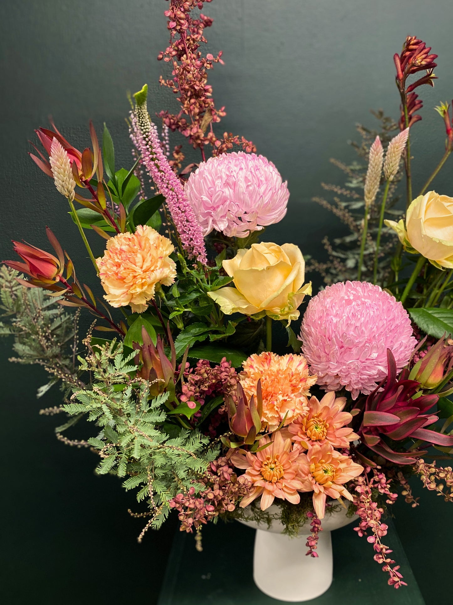Sunday Kind of Love | Floral arrangement