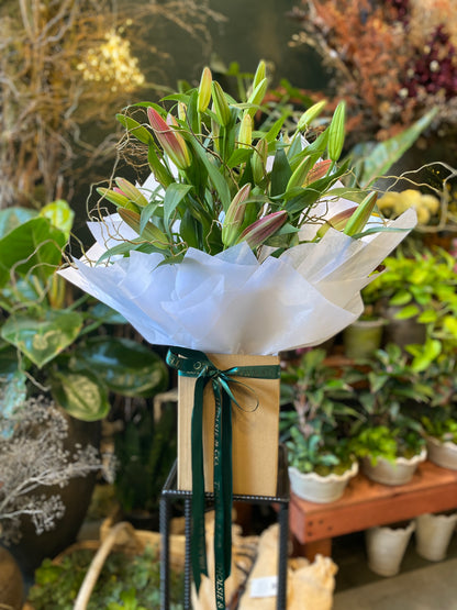 Fragrant Lily Bouquet