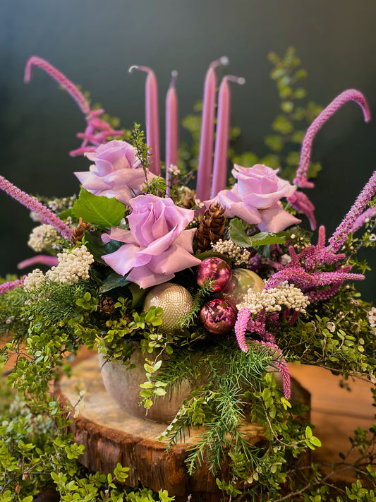 Lilac Noel | Festive Table Arrangement